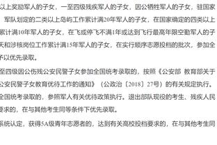 弗洛伦齐：今晚我们踢了一场出色的比赛，莱奥为球队付出了一切